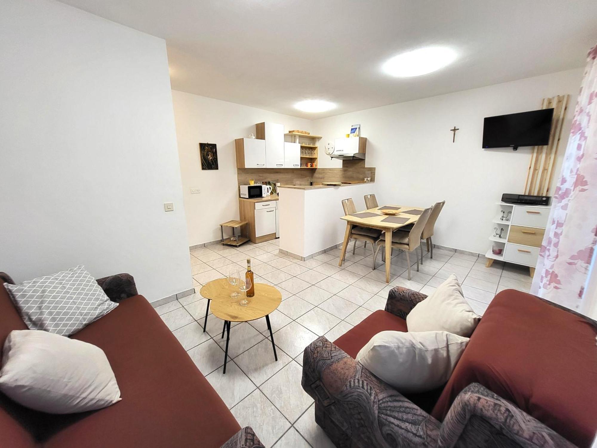 Apartments Pitve Jelsa  Bagian luar foto